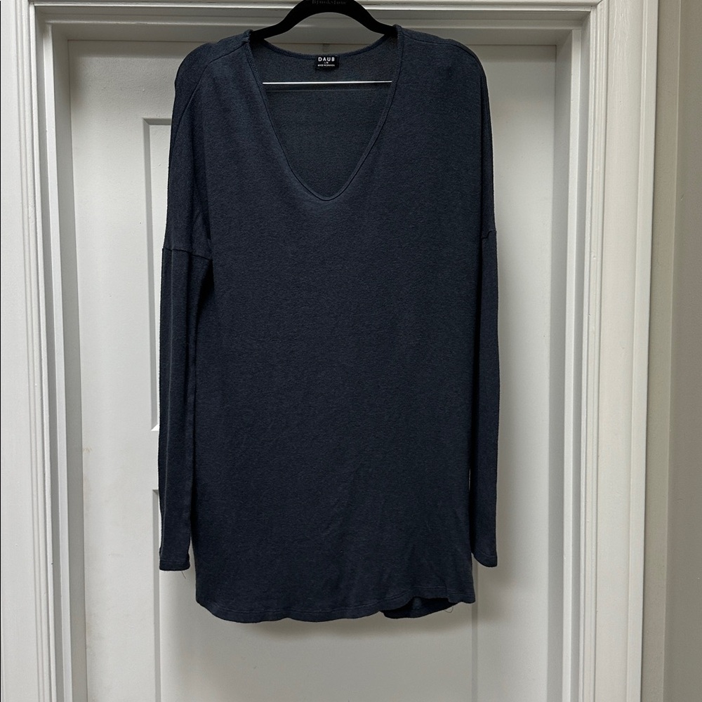 DAUB heathered blue V-Neck Long Sleeve Tunic with pockets size large